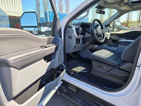 New 2026 Ford F350 XLT w/ XLT Premium Package image 13