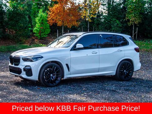 Used 2021 BMW X5 sDrive40i w/ M Sport Package image 3