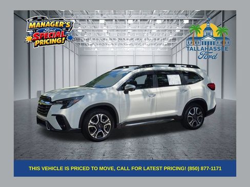 Used 2023 Subaru Ascent Touring AWD/4WD image 1