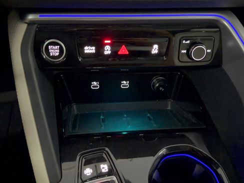Certified 2025 Audi Q5 Premium w/ Premium Plus AWD/4WD image 22
