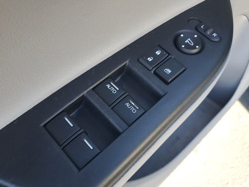 Used 2014 Honda Accord EX image 16