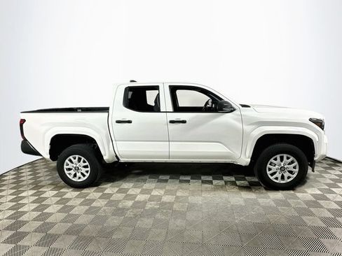 Used 2024 Toyota Tacoma SR RWD image 2