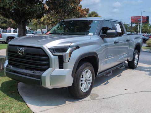 Used 2024 Toyota Tundra SR5 AWD/4WD image 5