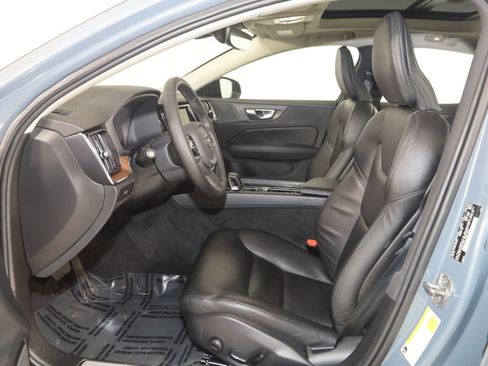 Used 2023 Volvo S60 B5 Plus AWD/4WD image 13
