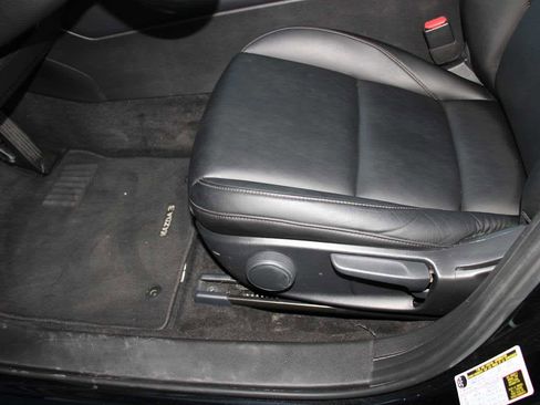 Used 2025 MAZDA MAZDA3 s Sport image 15