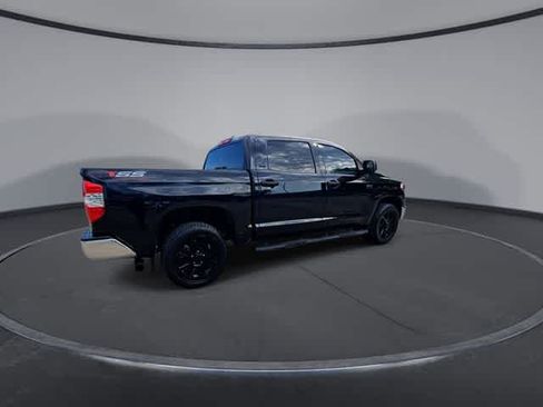 Used 2021 Toyota Tundra SR5 w/ SR5 Leather Package RWD image 8
