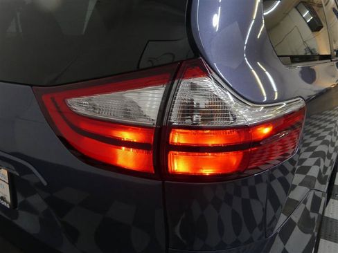 Used 2015 Toyota Sienna XLE FWD image 16