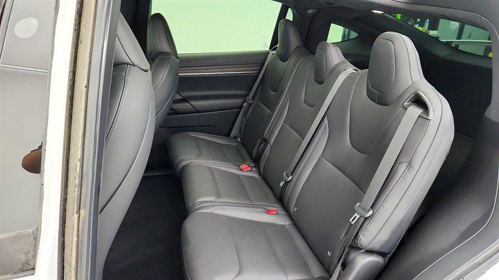 Used 2023 Tesla Model X AWD/4WD image 25
