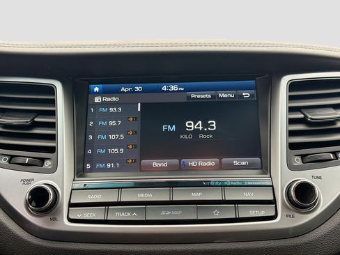 Used 2018 Hyundai Tucson SEL Plus AWD/4WD image 21