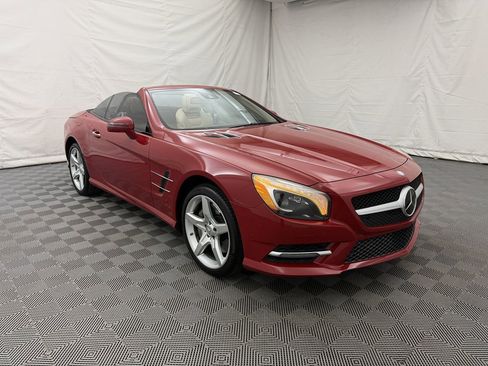 Used 2013 Mercedes-Benz SL 550 image 4