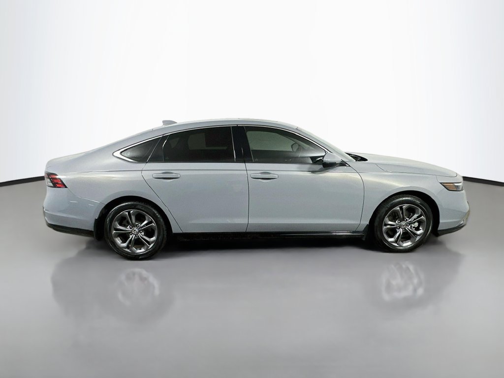 Used 2024 Honda Accord EX-L image 7