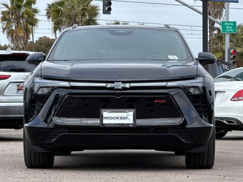 New 2025 Chevrolet Blazer EV RS image 9