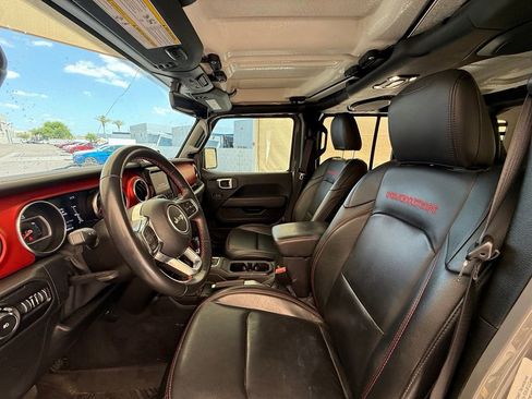 Used 2021 Jeep Wrangler Unlimited Rubicon AWD/4WD image 15
