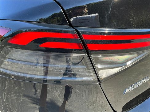 Used 2023 Honda Accord EX image 22