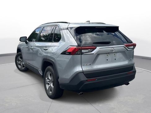 Certified 2025 Toyota RAV4 XLE w/ Convenience Package AWD/4WD image 8