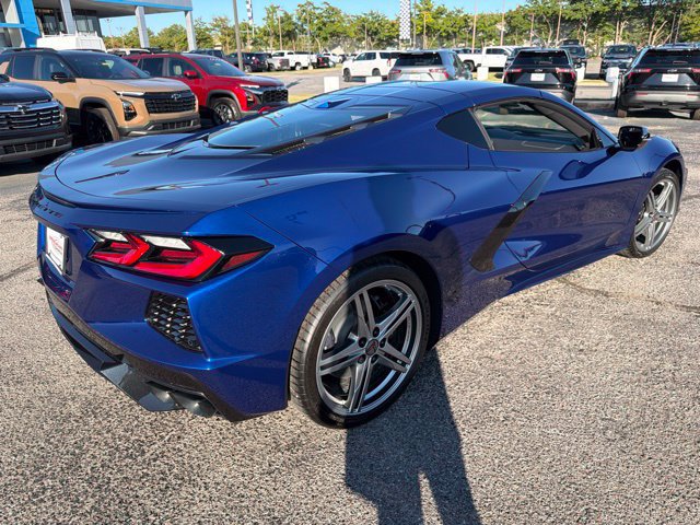 New 2027 Chevrolet Corvette Stingray Coupe w/ 2LT RWD image 3