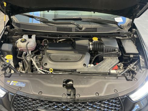 Used 2025 Chrysler Pacifica Limited FWD image 40