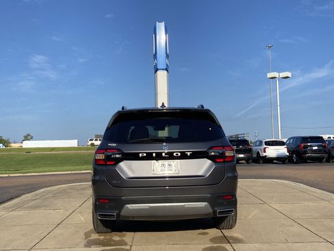 New 2026 Honda Pilot EX-L image 9