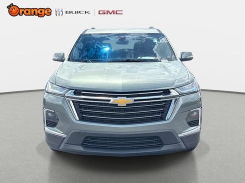 Used 2022 Chevrolet Traverse LT FWD image 8