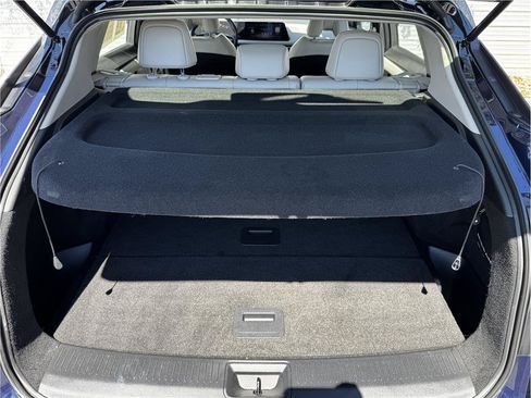 Used 2024 Nissan Ariya AWD image 26
