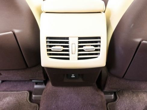 Used 2016 Lexus ES 350 w/ Luxury Package w/Wood Trim image 20