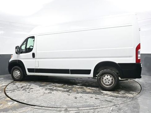 Used 2023 RAM ProMaster 2500 image 4