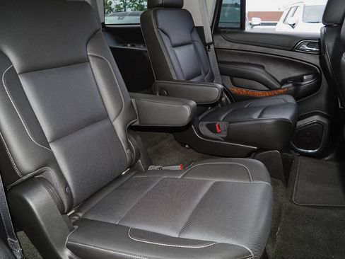 Used 2018 Chevrolet Tahoe Premier AWD/4WD image 30