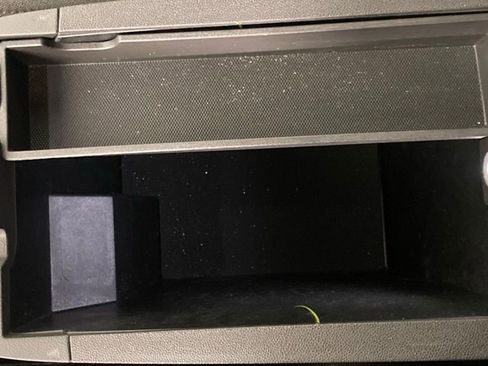 Used 2019 Chevrolet Equinox LT image 10