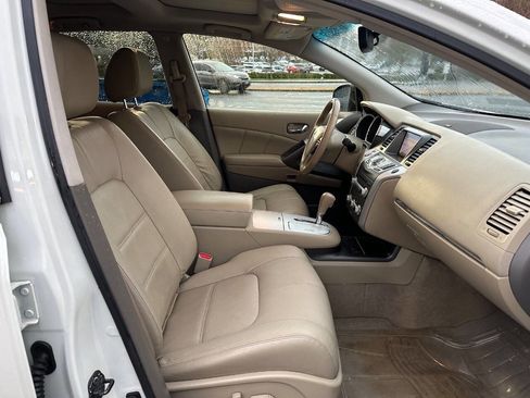 Used 2013 Nissan Murano SL w/ Navigation Pkg image 18