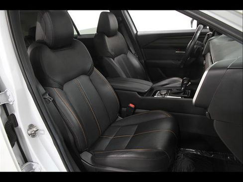 Certified 2024 MAZDA CX-50 AWD 2.5 Turbo w/ Weather Package image 15