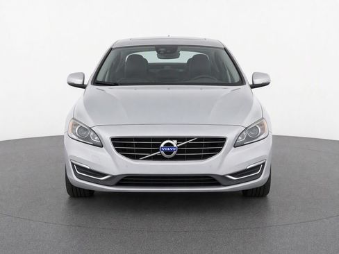 Used 2015 Volvo V60 T5 Premier FWD image 5