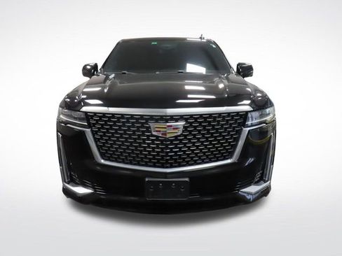 Used 2022 Cadillac Escalade ESV Luxury image 8