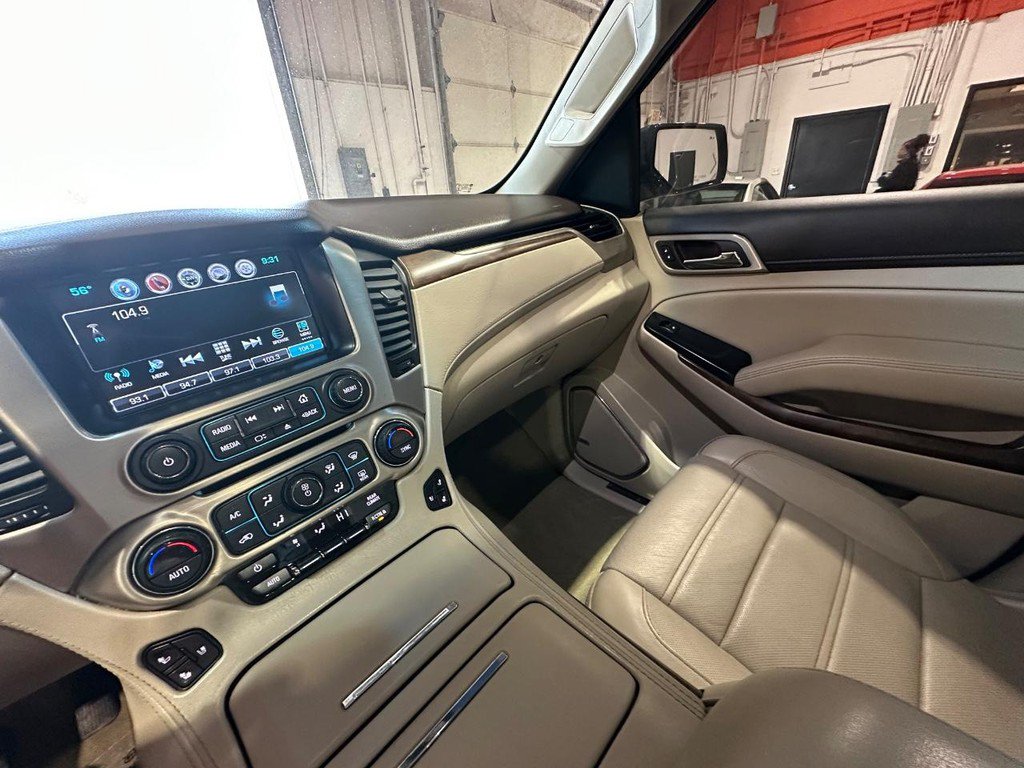 Used 2018 GMC Yukon Denali w/ Denali Ultimate Package AWD/4WD image 25