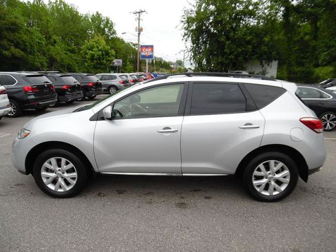 Used 2013 Nissan Murano SL FWD image 2
