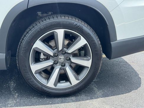Certified 2023 Honda Pilot Elite image 8