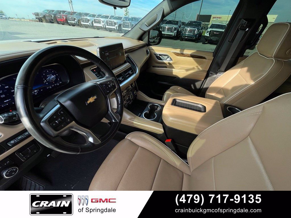 Used 2024 Chevrolet Tahoe Premier AWD/4WD image 9