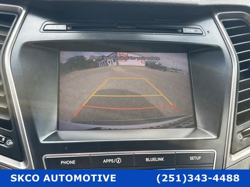 Used 2018 Hyundai Santa Fe SE w/ Cargo Package image 17