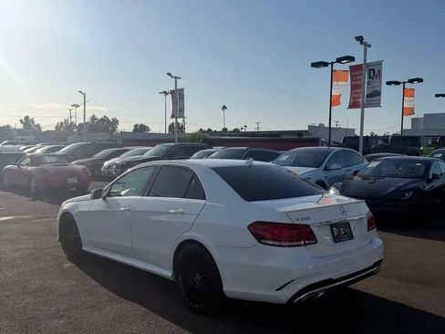 Used 2016 Mercedes-Benz E 350 Sedan image 5