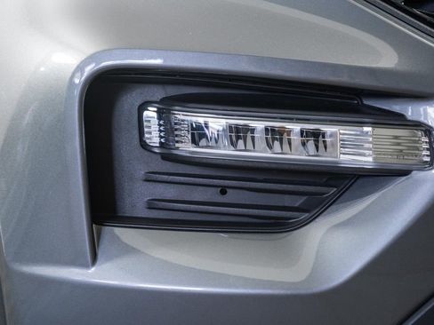 Used 2022 Ford Explorer ST w/ Equipment Group 401A image 17