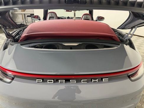 Used 2024 Porsche 911 Carrera RWD image 29
