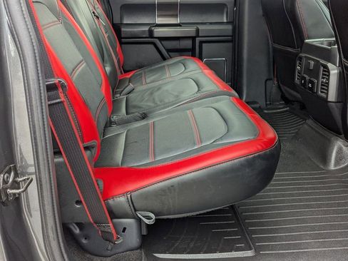 Used 2019 Ford F150 Lariat image 28