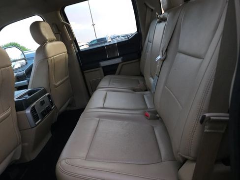 Used 2019 Ford F250 Lariat w/ Lariat Ultimate Package AWD/4WD image 8