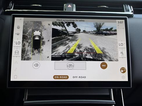 New 2026 Land Rover Range Rover Velar S AWD/4WD image 24