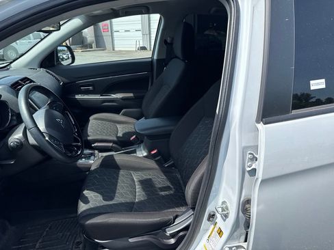 Used 2022 Mitsubishi Outlander Sport LE AWD/4WD image 11