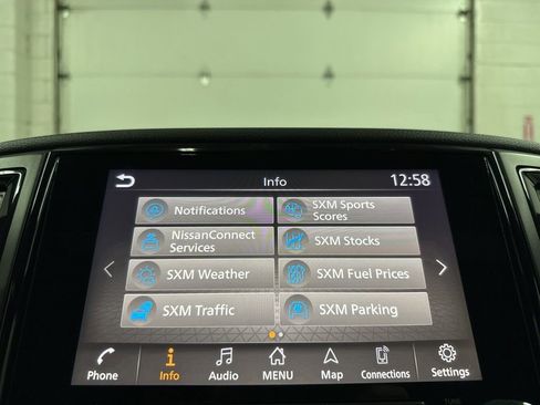 Used 2020 Nissan Titan PRO-4X w/ Pro-4x Convenience Package AWD/4WD image 31