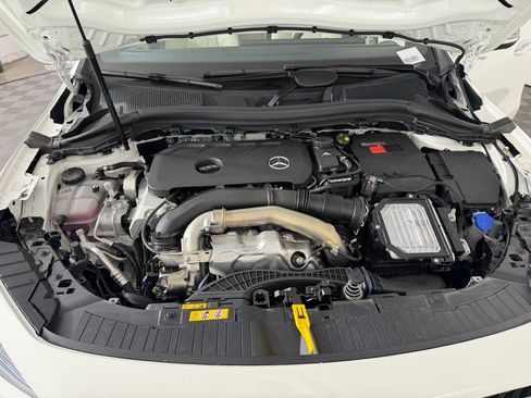 Used 2026 Mercedes-Benz GLA 250 4MATIC image 32
