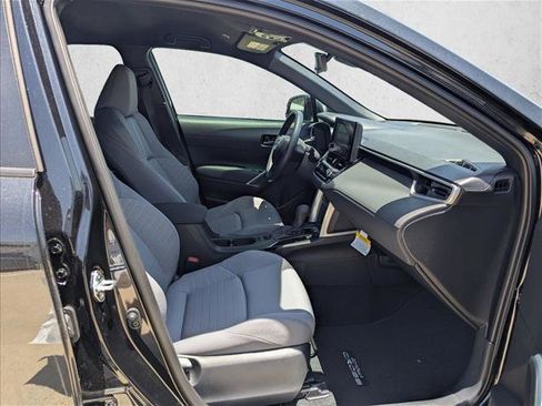 Certified 2025 Toyota Corolla Cross AWD Hybrid image 19