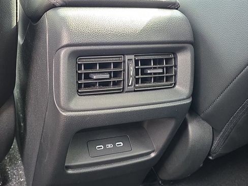 Used 2024 Honda CR-V EX-L image 27