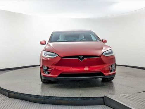 Used 2016 Tesla Model X 90D image 11