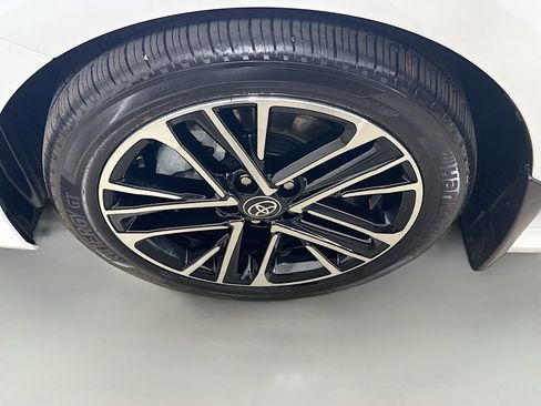 Certified 2026 Toyota Camry XLE image 32